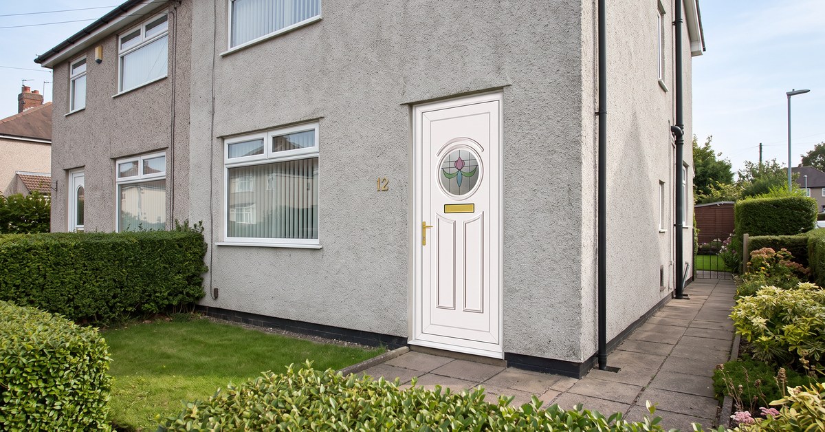 M1SPR uPVC front door fitted M1SPR white uPVC front door fitted to a Staffordshire home – £490 fully fitted